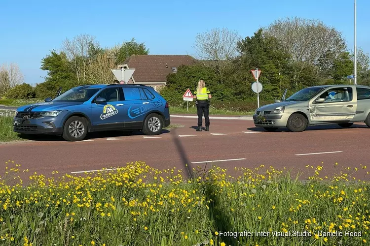 Automobilist gewond bij botsing in Wervershoof