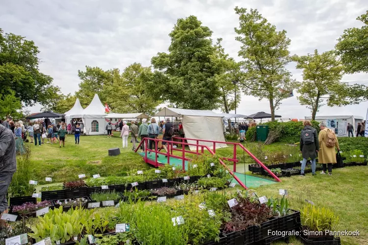 Tuinfair Midwoud druk bezocht, vandaag laatste dag