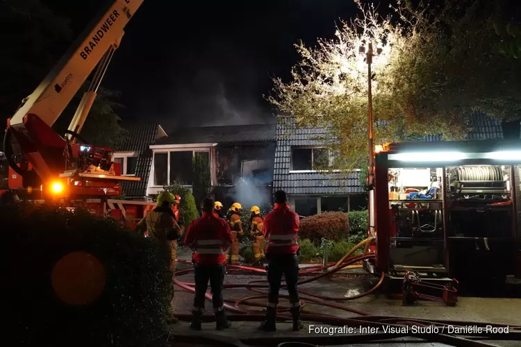 Grote woningbrand in Andijk