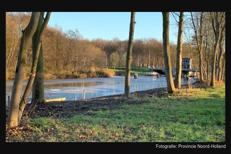 Eerste proef voor de biodynamische oever: hoeveel druk kan het aan?