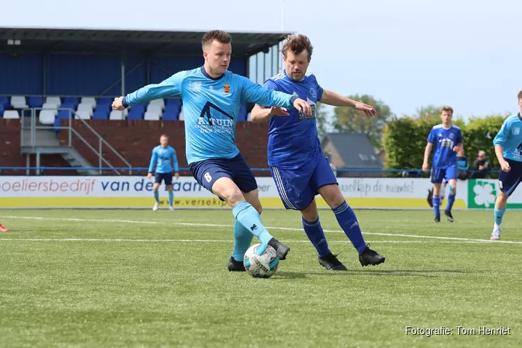 Degradant SEW sluit af met nipte nederlaag, FC Den Helder maakt zich op voor play-offs tegen Schagen United