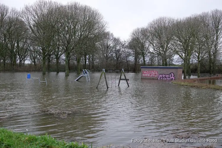 IJsselmeer zet Nesbos onder water