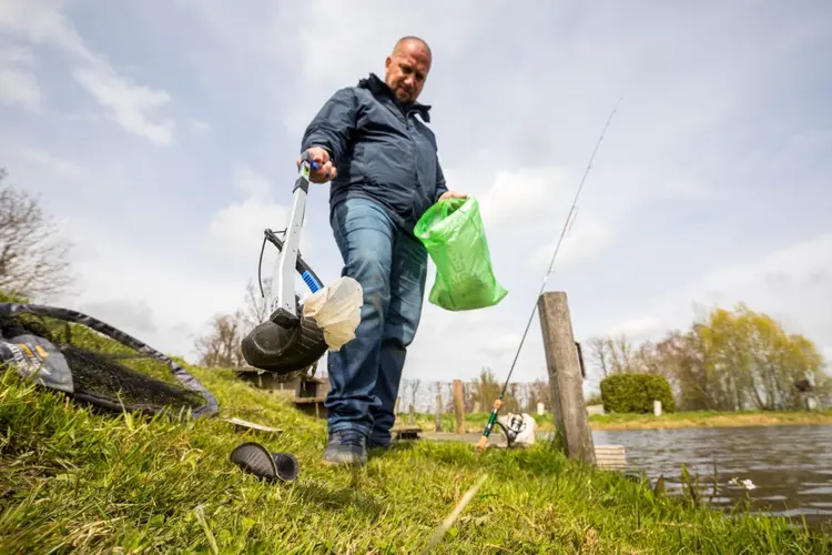 Canal Cleanup Noordhollandschkanaal op 22 juni