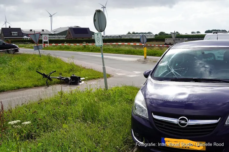 Fietser aangereden in Andijk