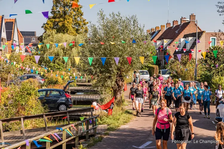 Zomerse 20e Pink Ribbon Dam tot Dam Wandeltocht gezellig en geslaagd