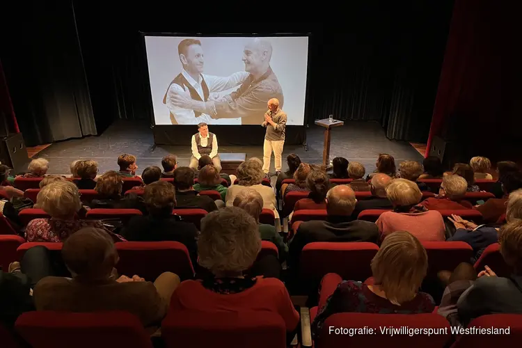 Taalvrijwilligers van Taalhuis in het zonnetje gezet