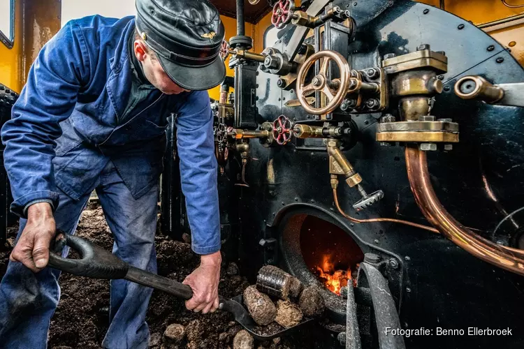 Eerste publieke rit voor historische tram op biokool