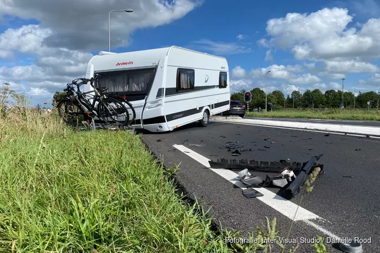 Twee gewonden bij frontale botsing N505