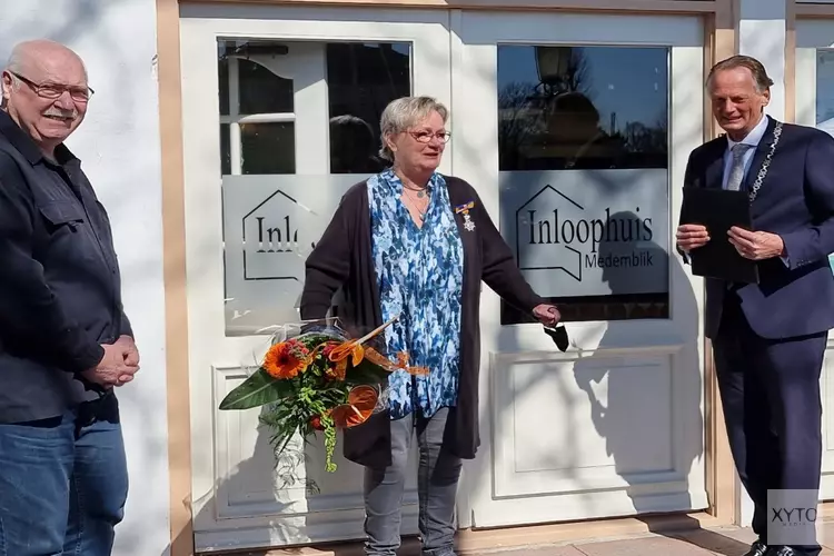 Tonia van der Wal, Ridder in de Orde van Oranje-Nassau