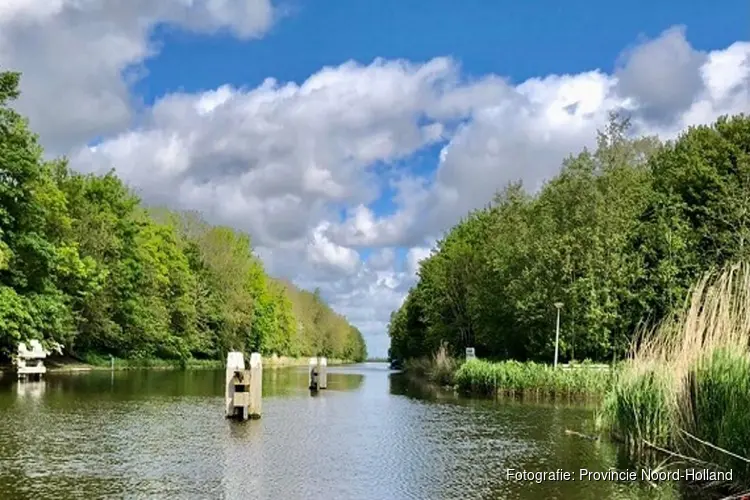 Start werkzaamheden oeverbeschoeiing Westfriesche Vaart